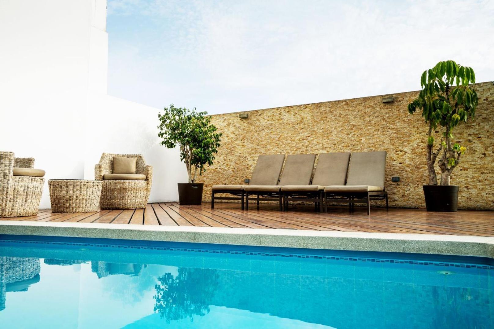 Jose Antonio Executive Hotel Лима Екстериор снимка