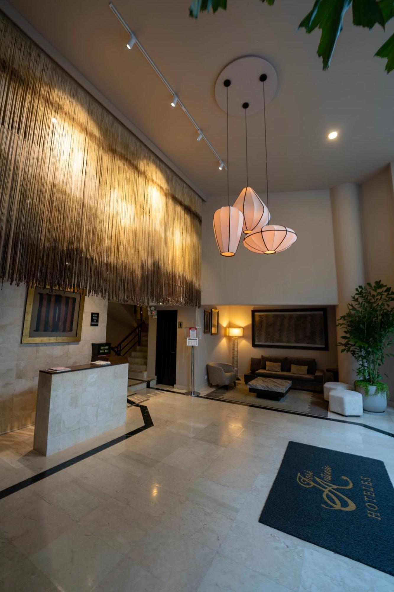 Jose Antonio Executive Hotel Лима Екстериор снимка