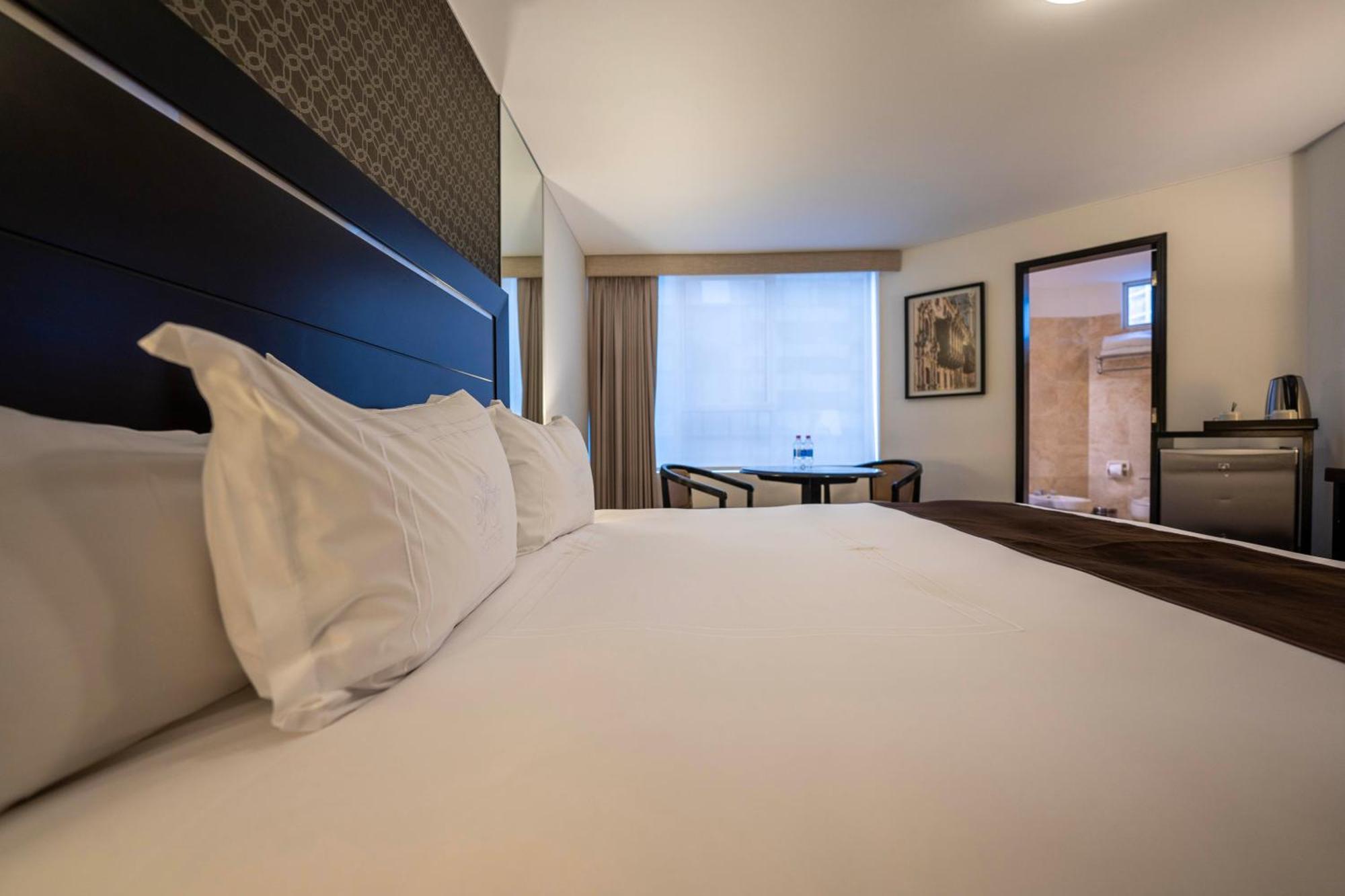 Jose Antonio Executive Hotel Лима Екстериор снимка