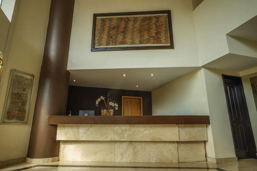 Jose Antonio Executive Hotel Лима Екстериор снимка
